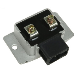  reguliatorius, kintamosios srovės generatorius <small>AS</small>