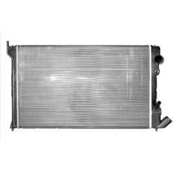  radiatorius, variklio aušinimas