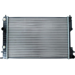  radiatorius, variklio aušinimas