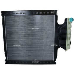  radiatorius, variklio aušinimas