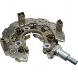  lygintuvas, kintamosios srovės generatorius