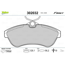  stabdžių trinkelių rinkinys, diskinis stabdys <small>FIRST</small>