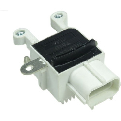  reguliatorius, kintamosios srovės generatorius <small>AS</small>