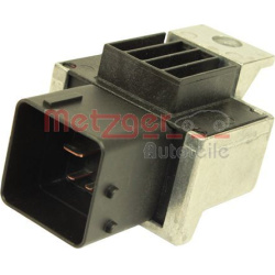  valdymo blokas, kaitinimo žvakių sistema