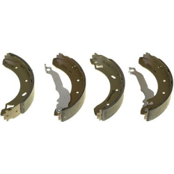  stabdžių trinkelių komplektas <small>ESSENTIAL LINE</small>