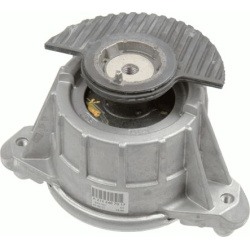 variklio montavimas  variklio montavimas