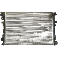  radiatorius, variklio aušinimas