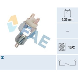  jungiklis, atbulinės eigos žibintas